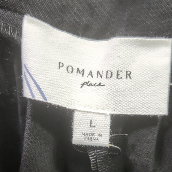 Classic Black Pomander Place flutter sleeve dress in New perfect condition! - Picture 6 of 8